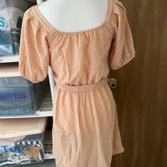 Monteau Los Angeles Dress NWOT - Picture 2 of 6